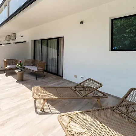 Al Pescatore Suites-3